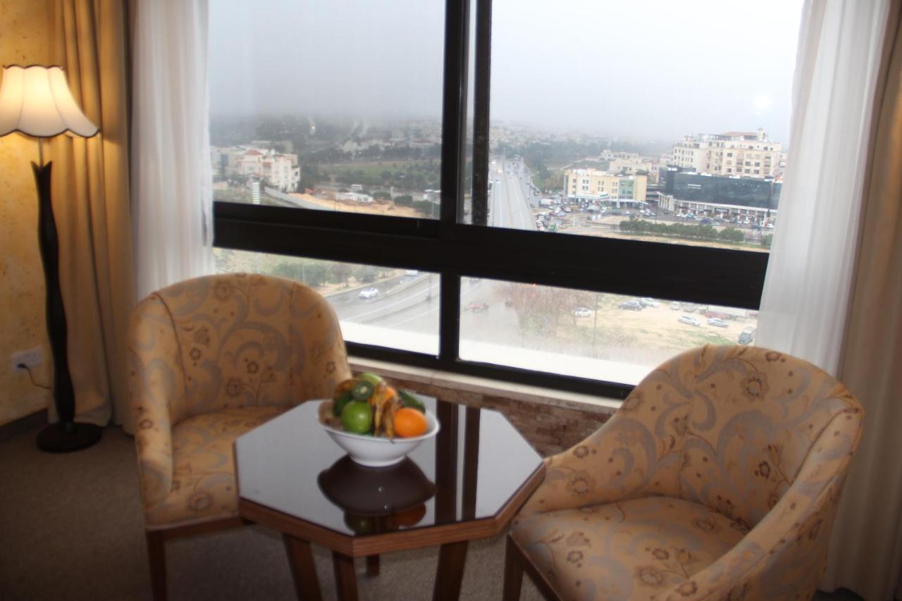 Saray Hotel Amman Exteriör bild