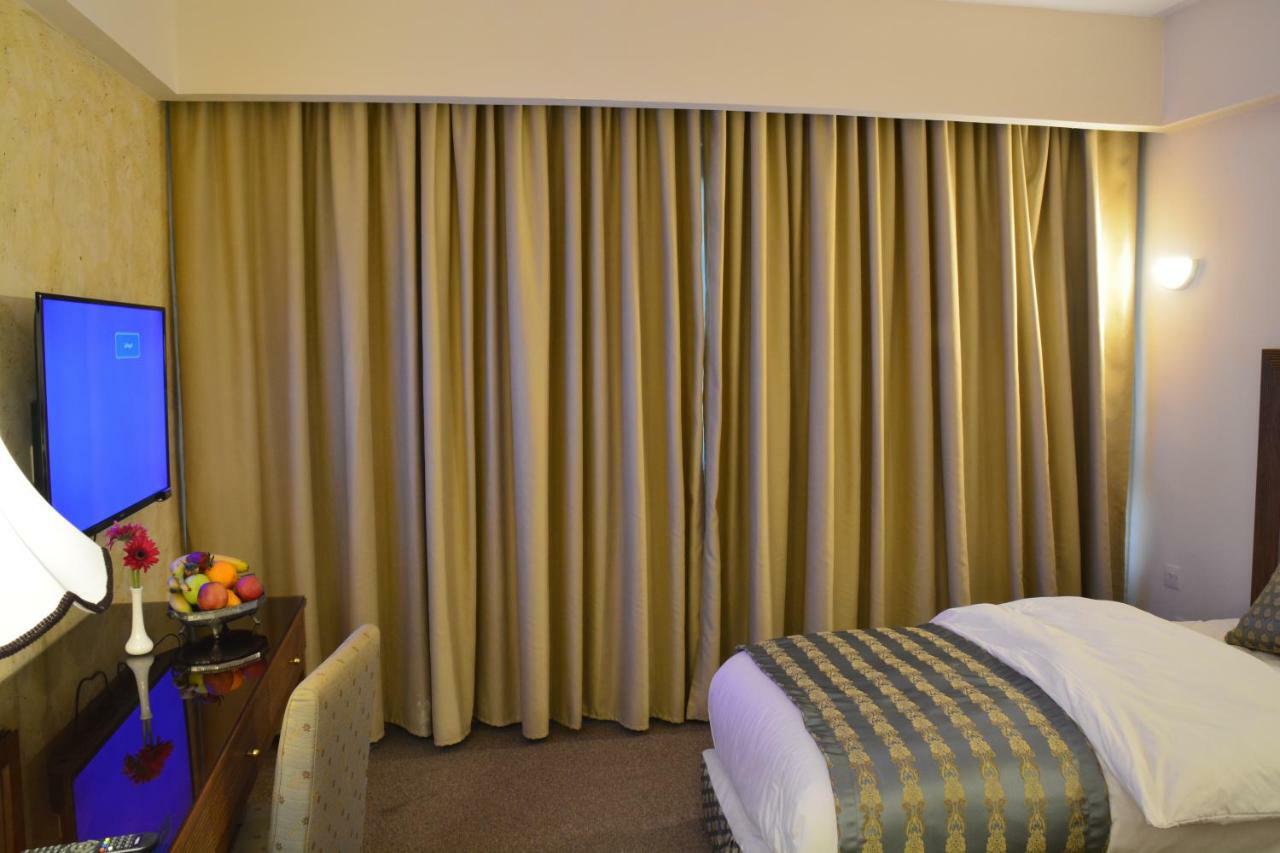 Saray Hotel Amman Exteriör bild